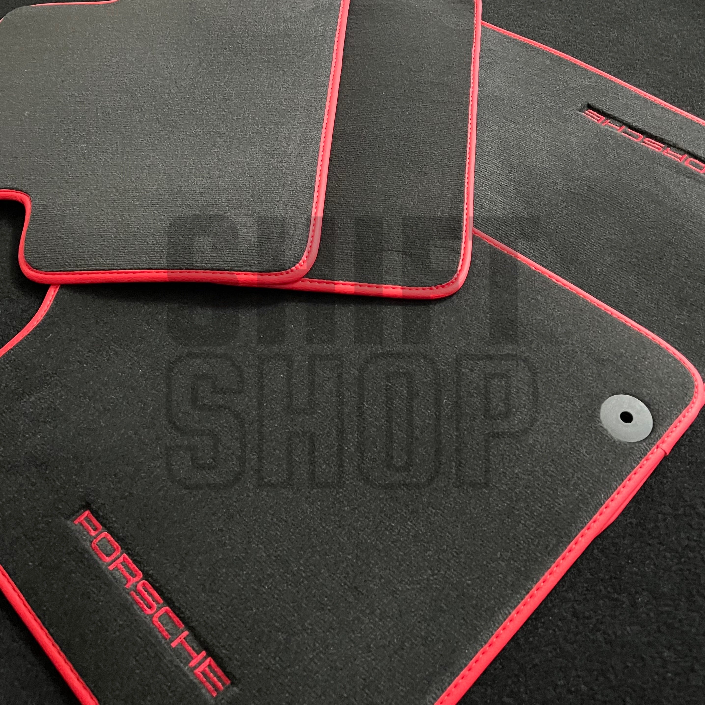 Tailor-made carpet for Porsche 911